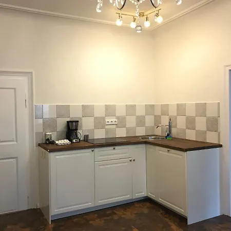 Barocker Hof Rhodt 公寓