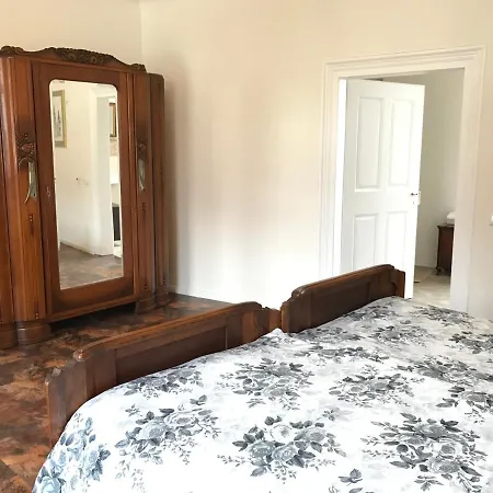 Appartement Barocker Hof Rhodt
