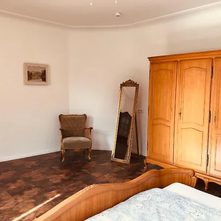 Apartment Barocker Hof Rhodt